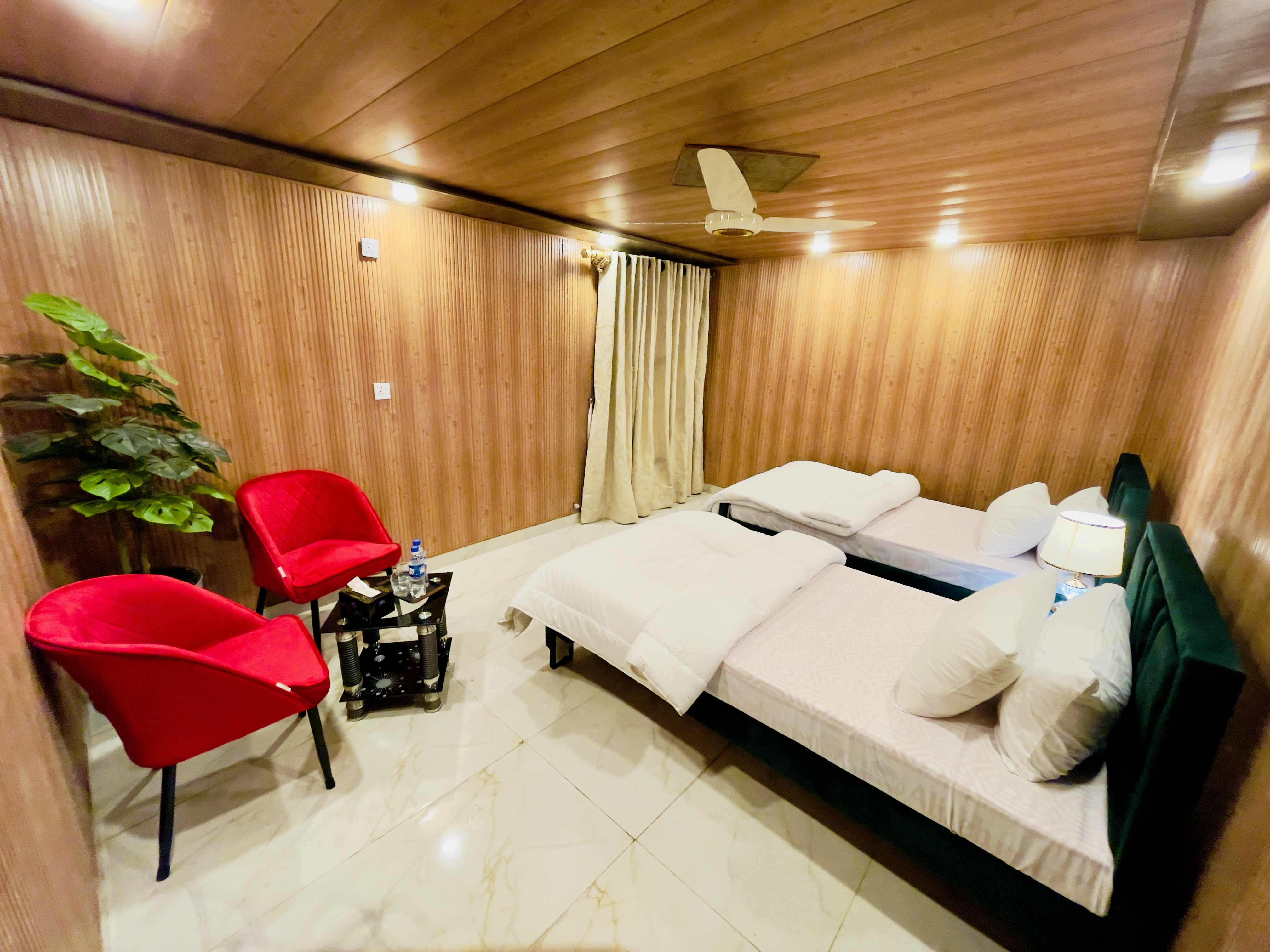 Deluxe room angle